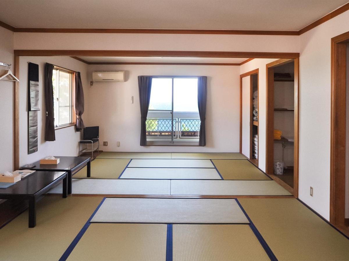Biwa-Lakeside Cottage B B Dylan Minamikomatsu Экстерьер фото