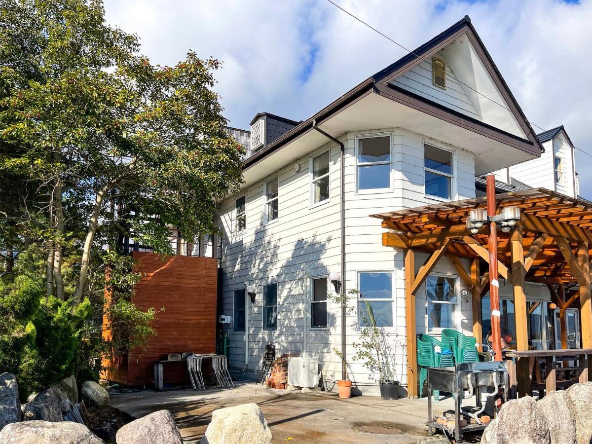 Biwa-Lakeside Cottage B B Dylan Minamikomatsu Экстерьер фото