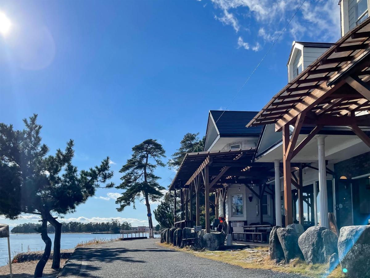 Biwa-Lakeside Cottage B B Dylan Minamikomatsu Экстерьер фото