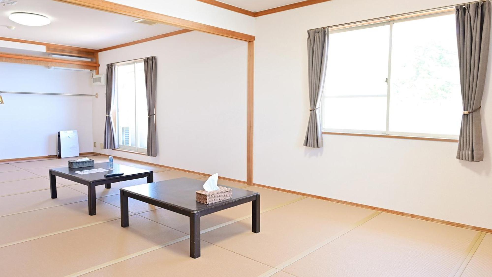 Biwa-Lakeside Cottage B B Dylan Minamikomatsu Номер фото